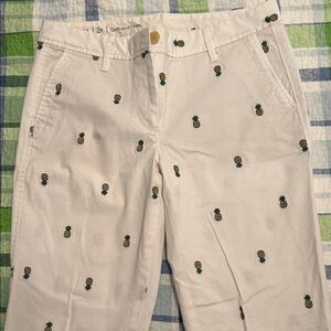 Talbots White Pineapple Embroidered Pants
